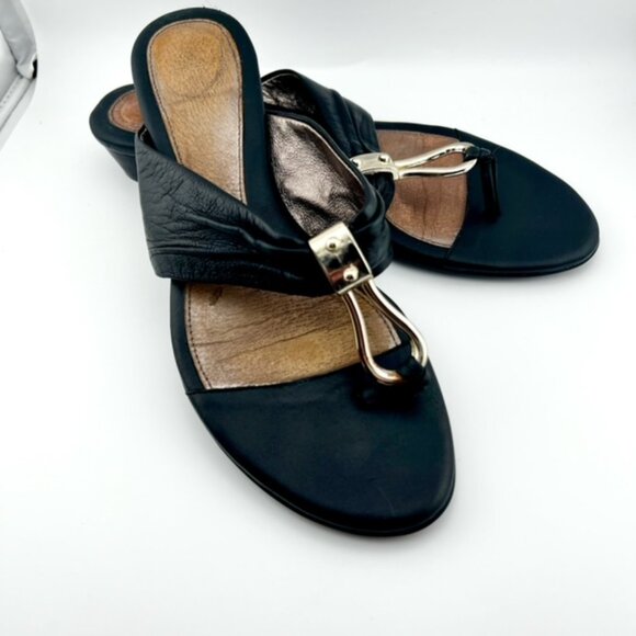 Sofft Womens Leather Sandals black, Size 8M - Picture 2 of 9